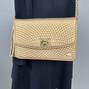 Vintage Koschi Quilted Crossbody Gold W/Beautiful Lock Tassel